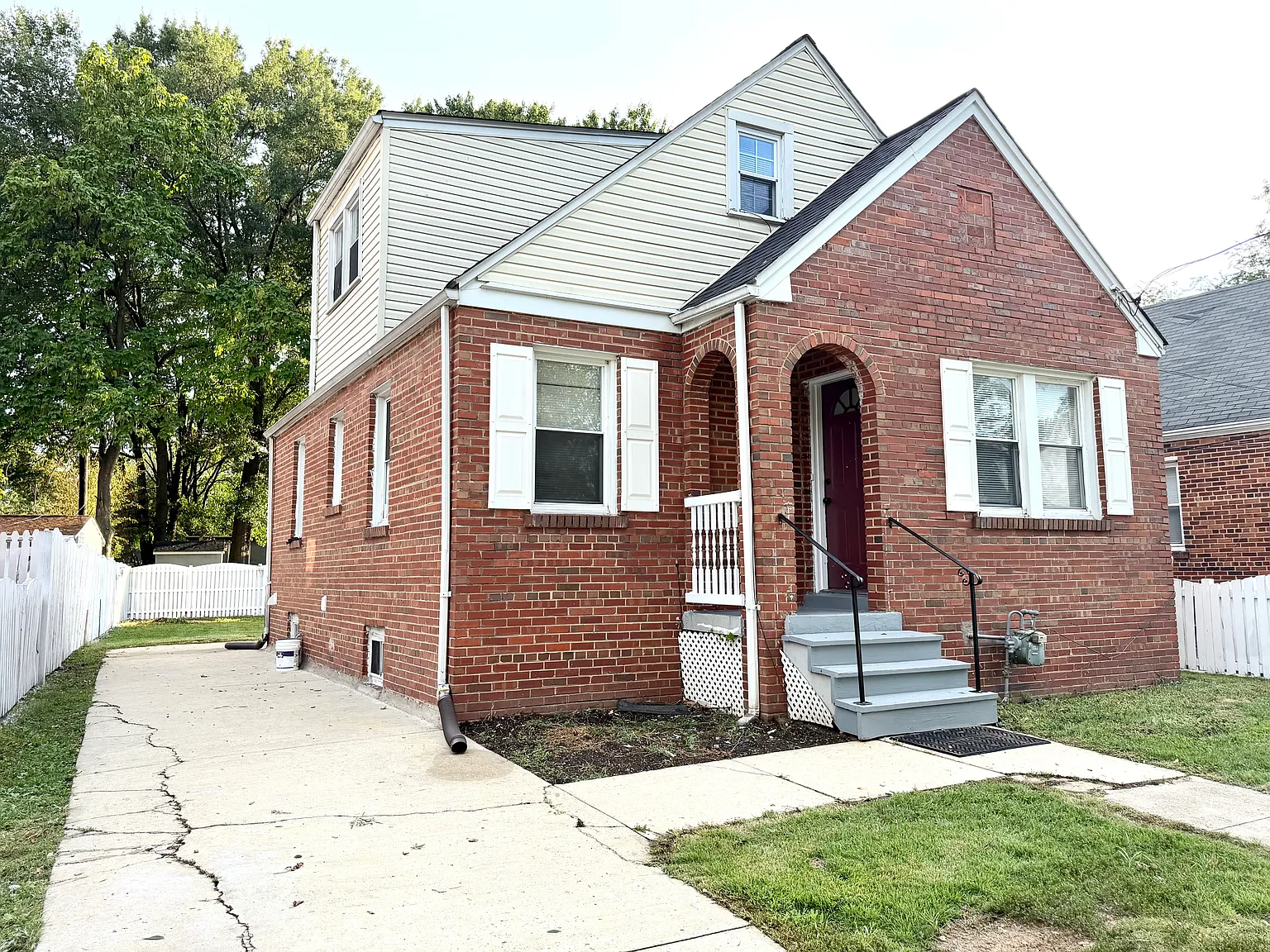 3 bed, 1244 sqft, $2,600 — Photo 2