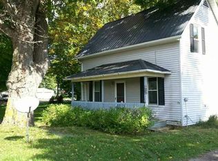 123 State St, Freeport, MI 49325