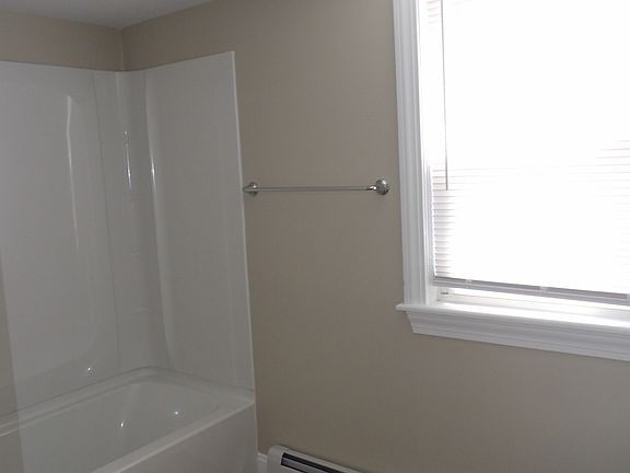 4th image of 1049 Central Ave Floor 2