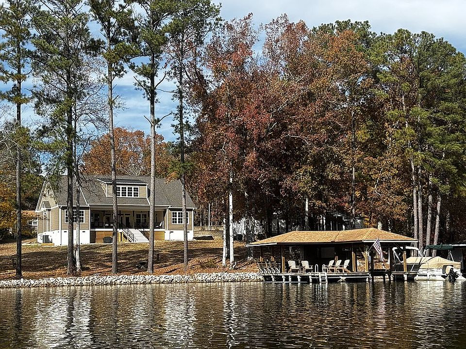 1st image of 146 Larkin Mill Cir
