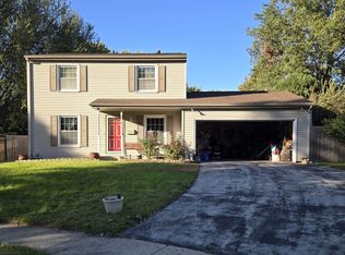 904 Hanlin Ct, Normal, IL 61761