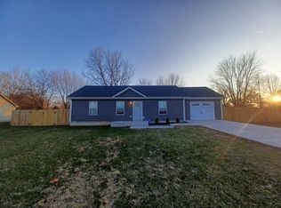 240 Indiana Ave, Oak Grove, KY 42262