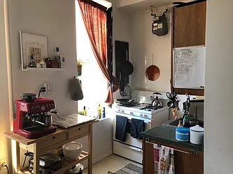 Rented by Metropolitan Realty