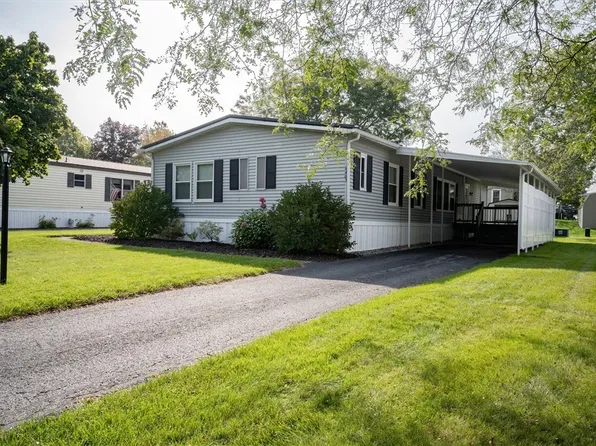 6403 Kims Dr Lot 143, Victor, NY 14564