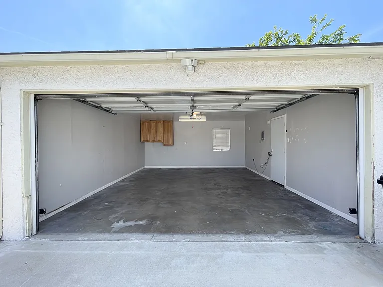 10228 Benson Ave — Photo 26