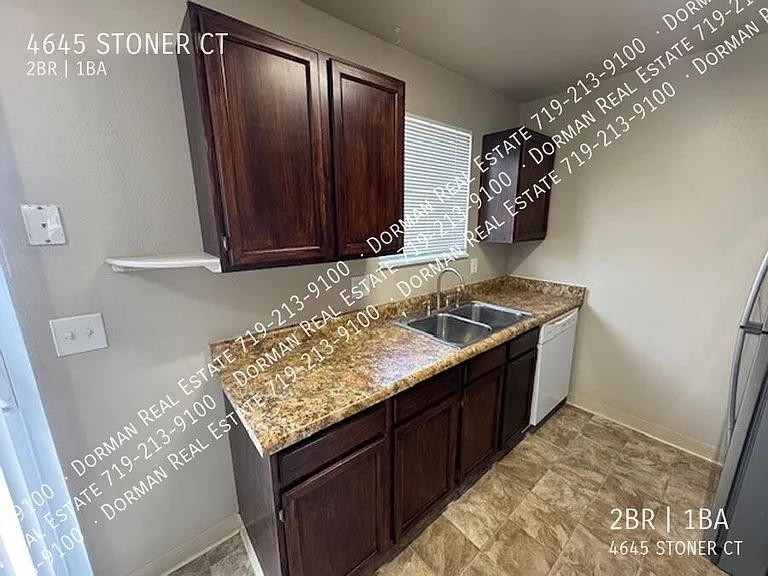4645 Stoner Ct — Photo 7