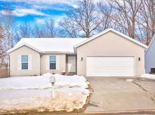 160 Grand Ave, Marion, IA 52302