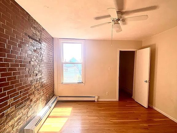 4th image of 145 Princeton St #2