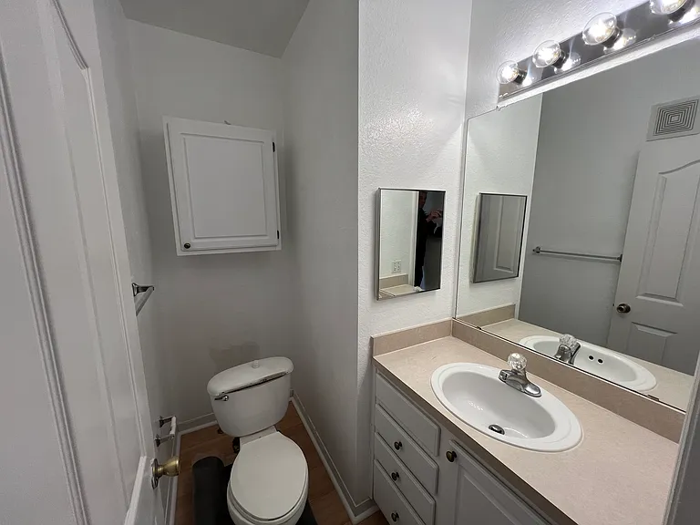 2547 Shadow View Cir #2547 — Photo 9
