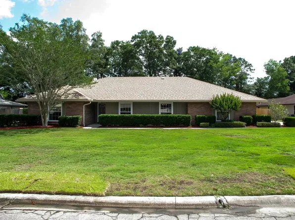 2846 Circle Ridge Dr, Orange Park, FL 32065