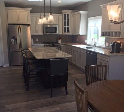3rd image of 270 Walter Dr
