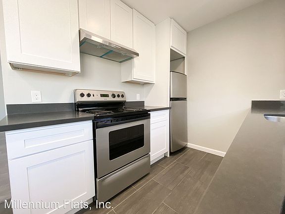 5th image of 2218 High St #C