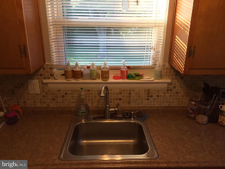 6008 Jamestown Rd — Photo 17