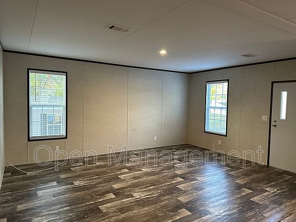 4th image of 356 Bayhead Dr #56
