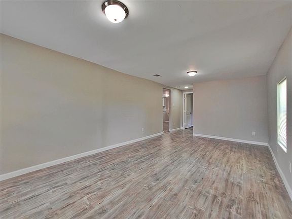 3rd image of 6905 Speaker St