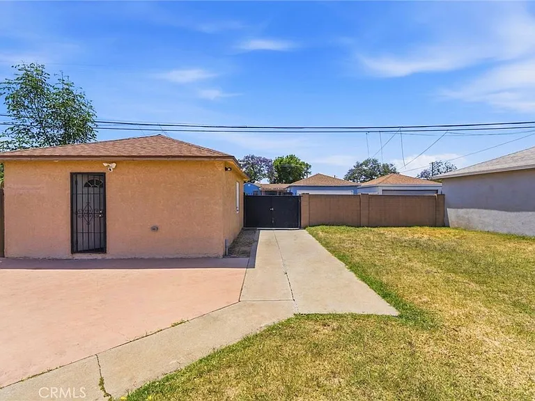 13339 Crocker St — Photo 34