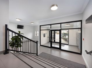 190 Queen St S #507, Mississauga, ON L5M1L3