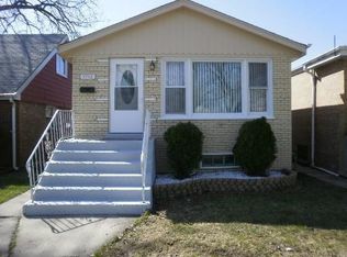 7712 Austin Ave, Burbank, IL 60459