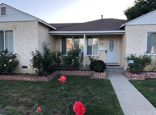 7427 Quakertown Ave, Winnetka, CA 91306