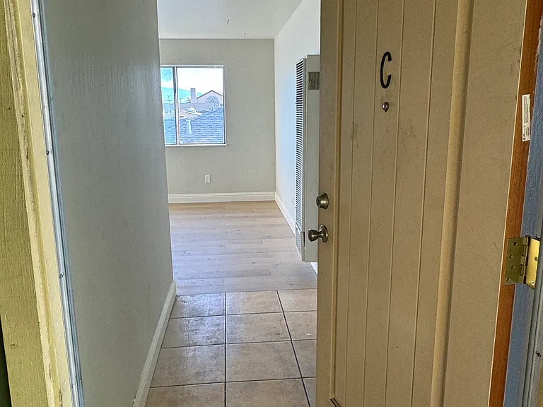 1031 Pajaro St #C — Photo 2