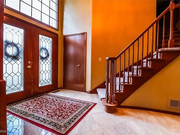3rd image of 26519 Bayfair Dr