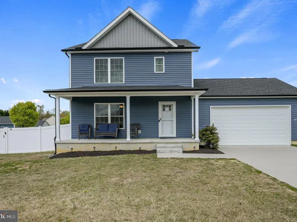 15 Mayflower Dr, Felton, DE 19943