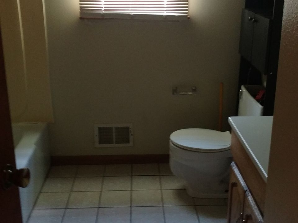 2nd image of 500 Wadleigh St