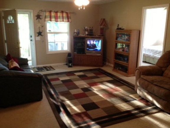 2nd image of 172 Chase Way