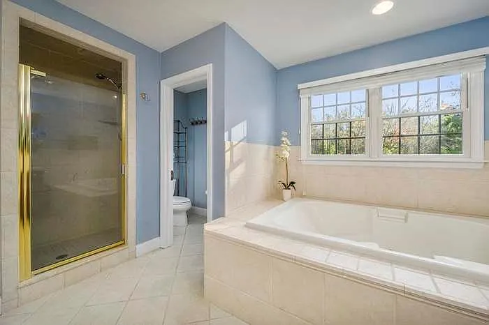 Fairfield Dr — Photo 12