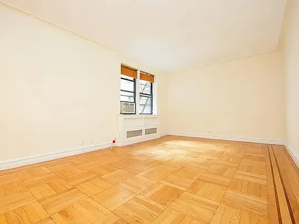 303 East 37th Street image 1 of 9