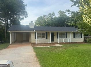 109 Amberwood Ln, Griffin, GA 30223