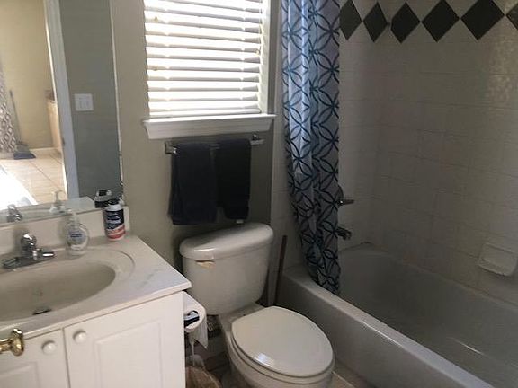 3rd image of 3117 Mulberry Park Blvd #2