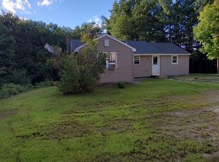 290 Weare Rd, Henniker, NH 03242