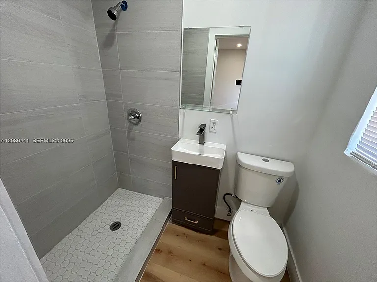 1838 McKinley St #1-3 — Photo 6
