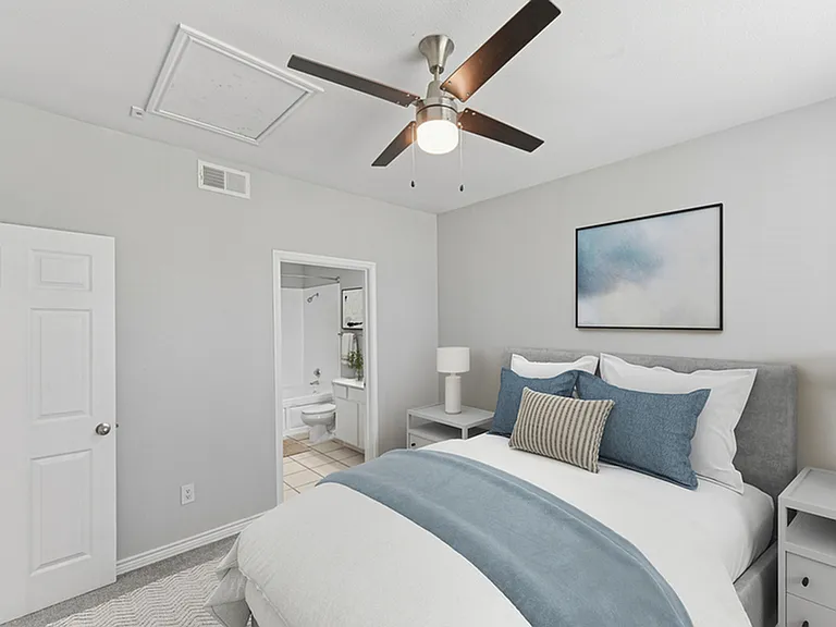 2x2 1095 sqft B2U - Unit 4305 Primary Bedroom 2x2 1095 sqft B2U - Unit 4305 Primary Bedroom