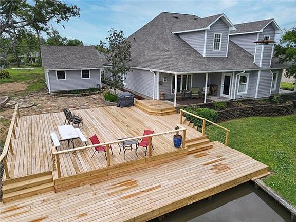 2nd image of 2410 Barbe Ct