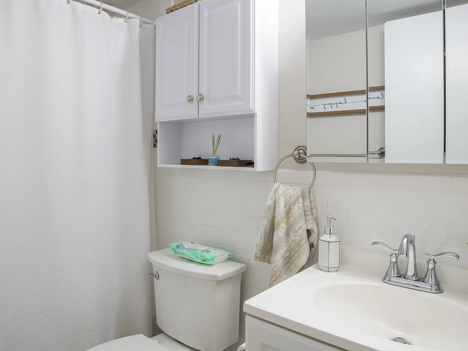Parkwood Apartments — Photo 3
