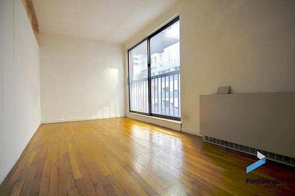 Rented by FirstService Realty (legacy) | media 16