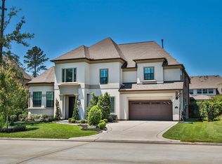 11 Wrangler Pass Dr, Spring, TX 77389