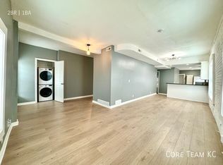 3119 Central St APT B, Kansas City, MO 64111