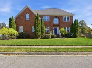 607 Mile Creek Ln, Chesapeake, VA 23322