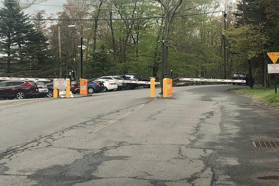 2nd image of 23-67 Pontiac Path