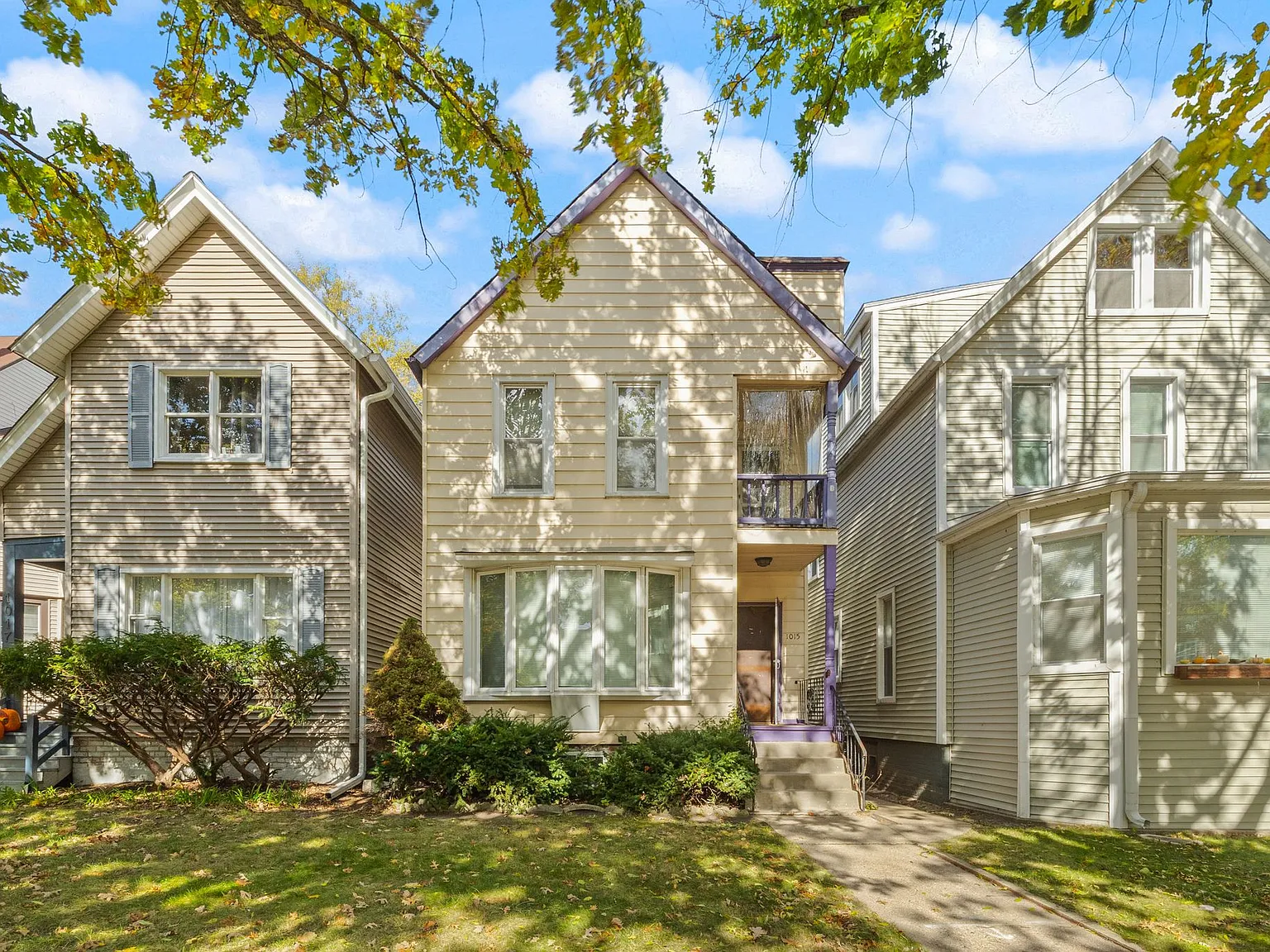 Garnett Pl, Evanston — Photo 1