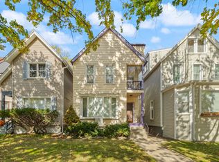 (Undisclosed Address), Evanston, IL 60201