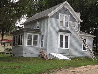 1st image of 117 E Baker St