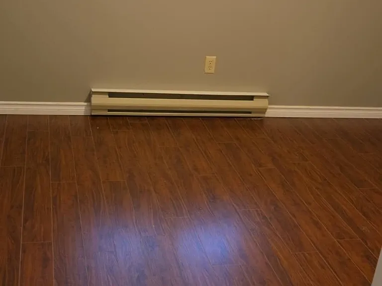 9 Jacksway Cres #212 — Photo 3