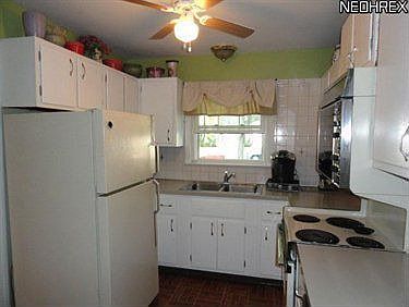 3rd image of 2708 Oak Park Blvd