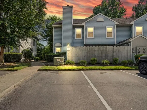 308 Ferdinand Cir, Virginia Beach, VA 23462