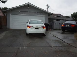 939 Tennyson Ln, San Jose, CA 95116