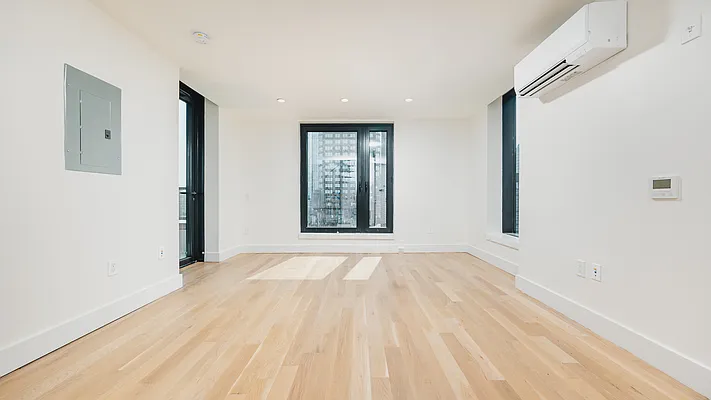 Rented by Nooklyn NYC LLC | media 20